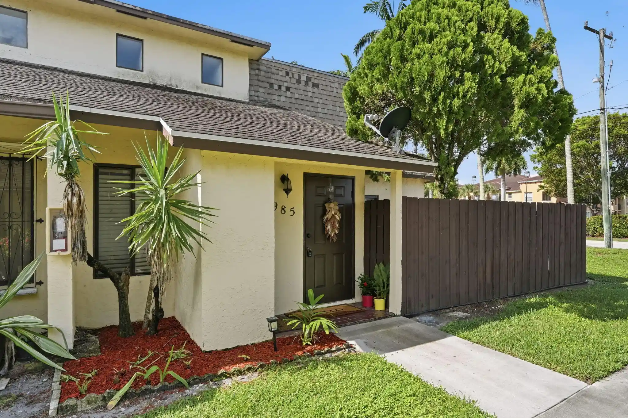 Photo 1 of Sale Pending at 2985 Genoa Pl #2985, West Palm Beach, FL 33406 | MLS# B26070055 | Listing updated on 2026-10-27