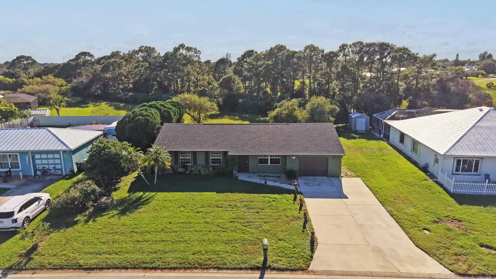 Photo 1 of Single family home for sale at 1422 Se Arenson Ln, Port St Lucie, FL 34952 | MLS# B26070087 | Listing updated on 2026-10-19