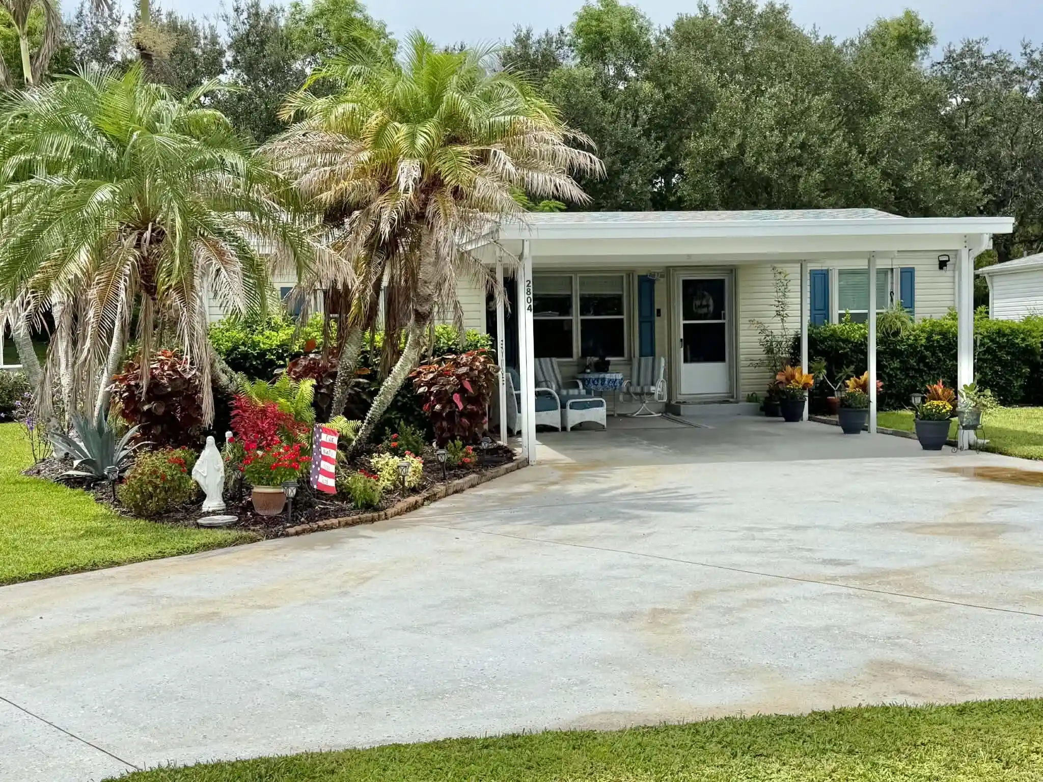 Photo 1 of Manufactured home for sale at 2804 Nine Iron Dr, Port St Lucie, FL 34952 | MLS# B26070221 | Listing updated on 2026-10-29