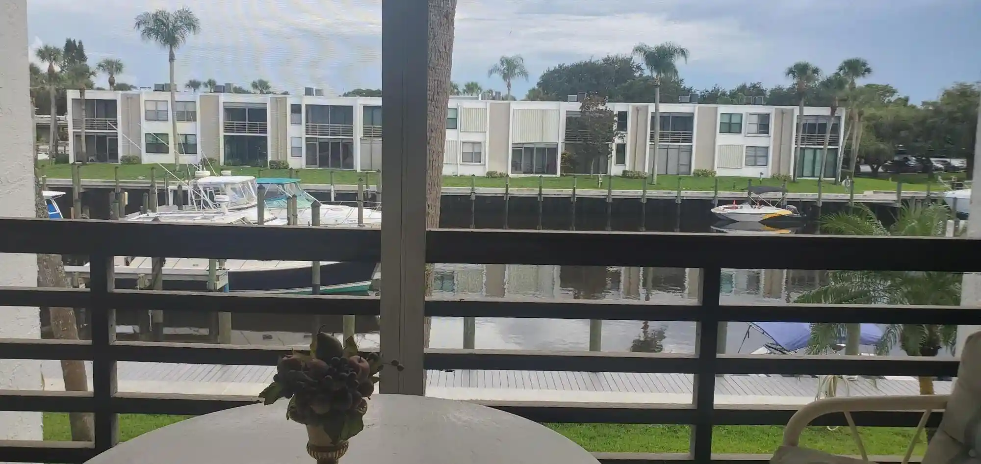 Listing Photo 1 - Condo for sale in 1950 SW Palm City Rd located at 1950 SW Palm City Rd, Stuart, FL 34994 - Unit #6-207