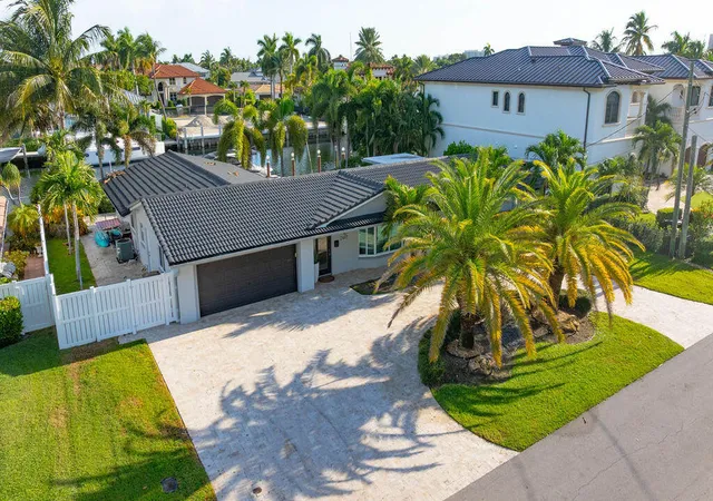 Photo 1 of Single family home for sale at 2401 Ne 33rd Street, Lighthouse Point, FL 33064 | MLS# B26070302 | Listing updated on 2026-10-07