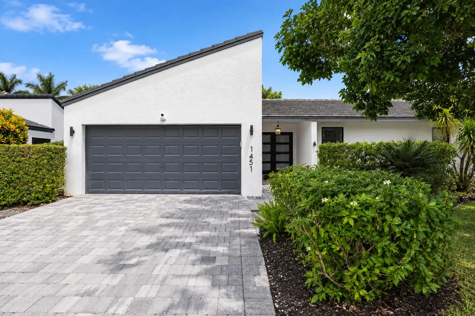 Photo 1 of Single family home for sale at 1451 Nw 81st Avenue, Coral Springs, FL 33071 | MLS# B26070730 | Listing updated on 2026-10-28