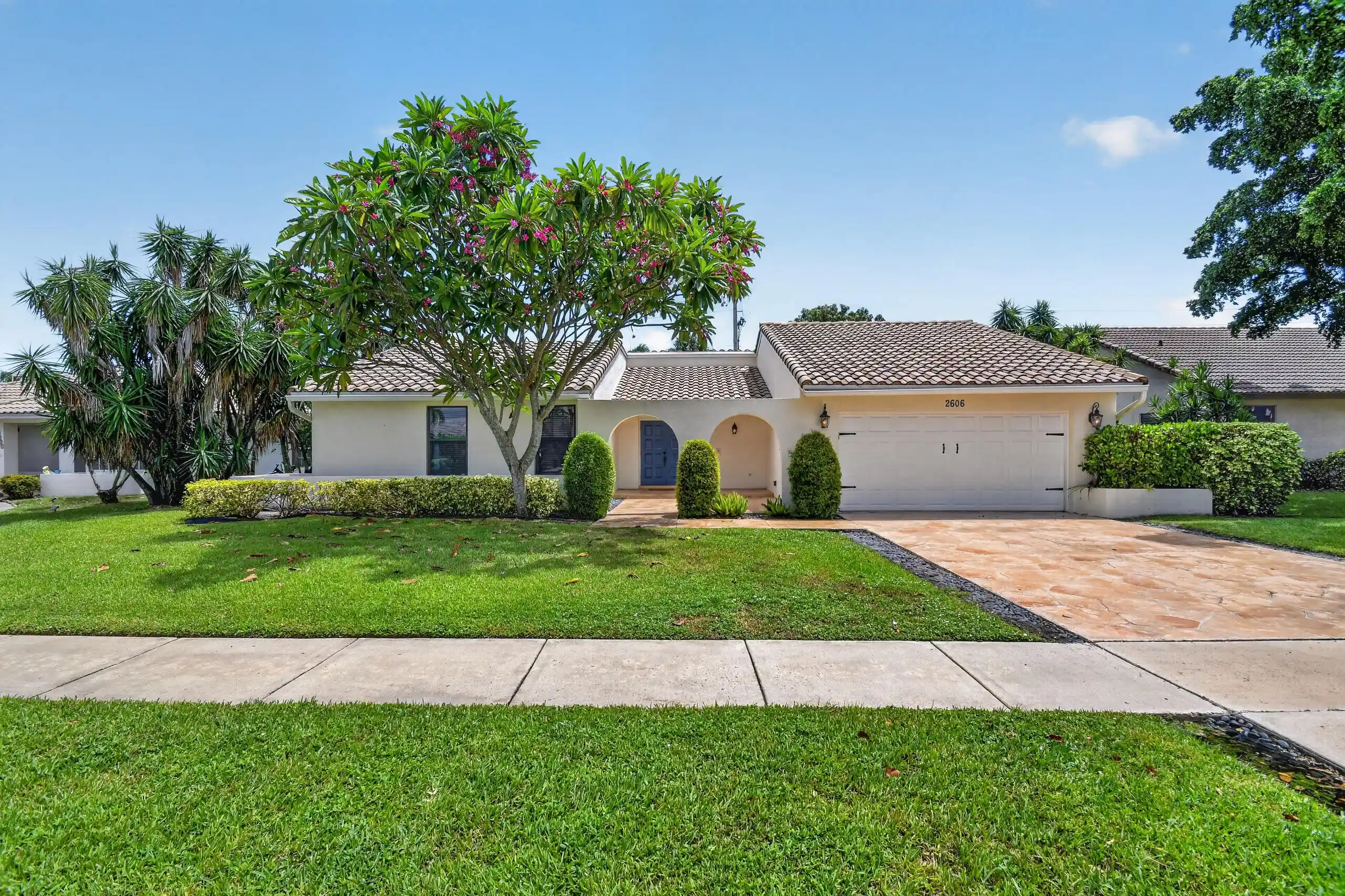 Photo 1 of Single family home for sale at 2606 Sw 23rd Cranbrook Dr, Boynton Beach, FL 33436 | MLS# B26070780 | Listing updated on 2026-10-26