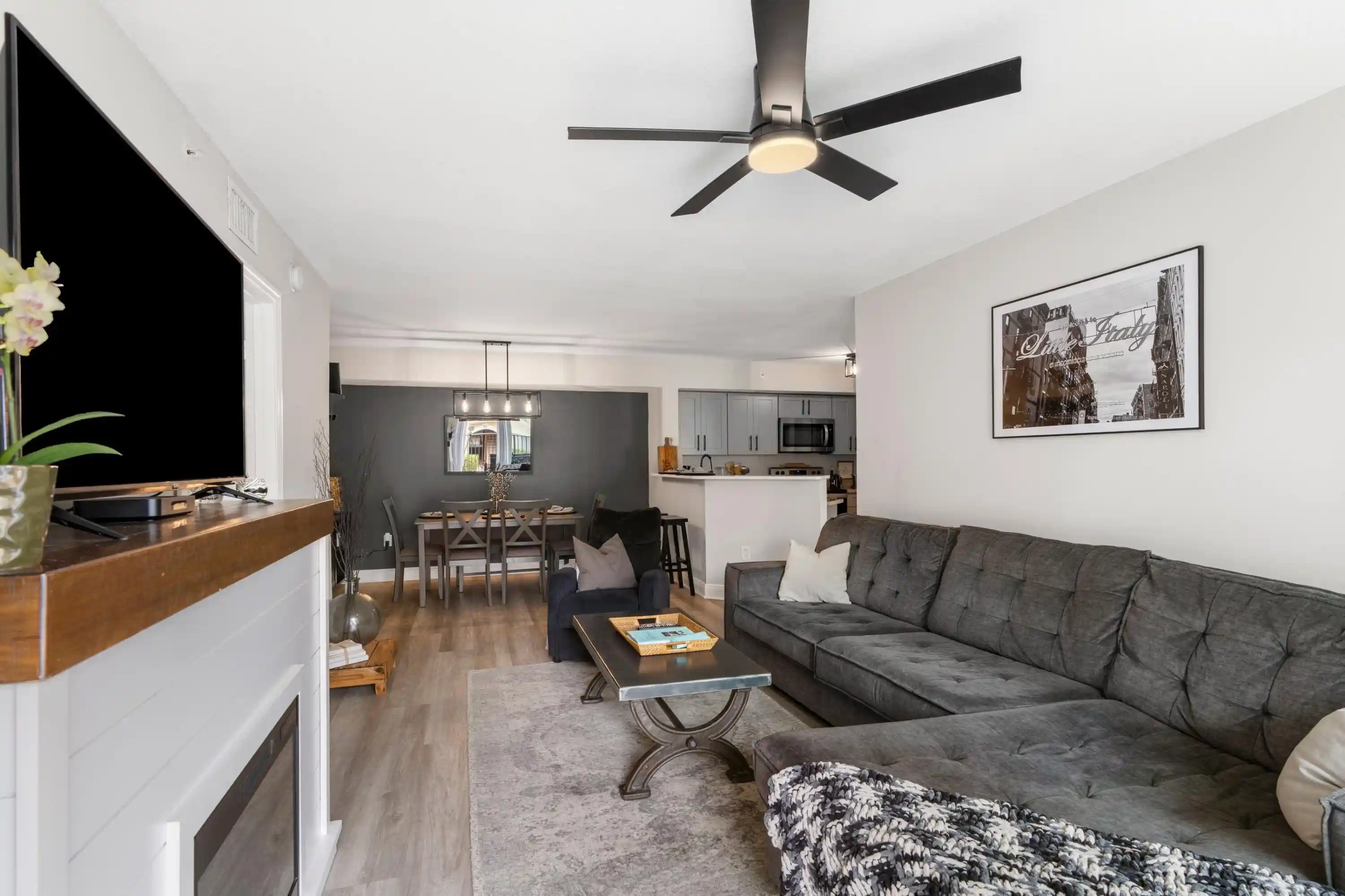 Listing Photo 1 - Condo for sale in 4041 San Marino Blvd located at 4041 San Marino Blvd, West Palm Beach, FL 33409 - Unit #202
