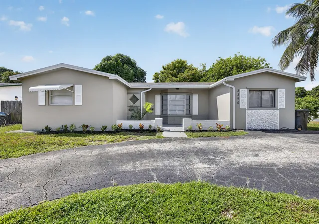 Photo 1 of Single family home for sale at 3390 Nw 42nd Street, Fort Lauderdale, FL 33309 | MLS# B26071144 | Listing updated on 2026-10-07