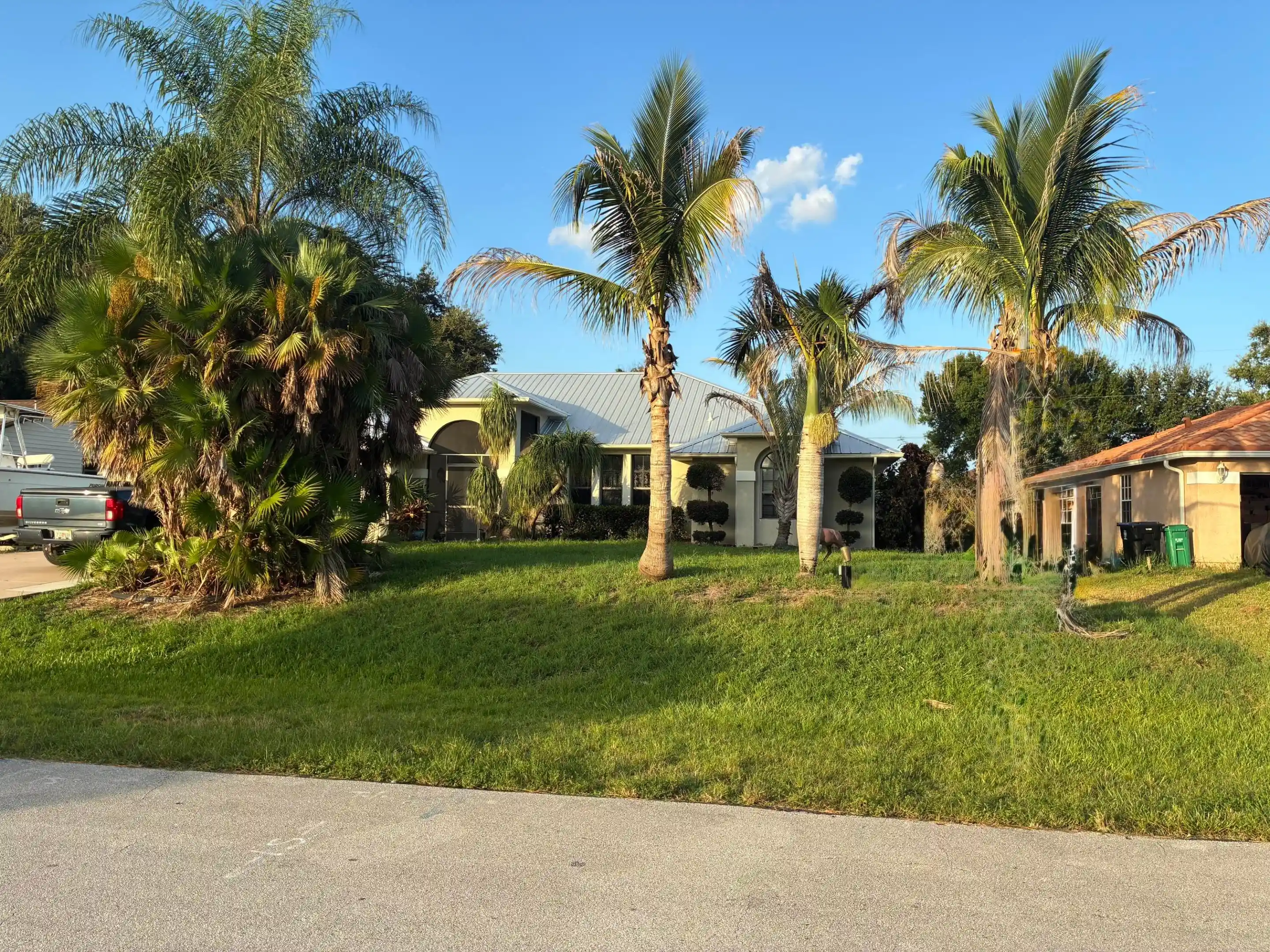Photo 1 of Sale Pending at 1901 Sw Monterrey Ln, Port Saint Lucie, FL 34953 | MLS# B26071232 | Listing updated on 2026-10-16