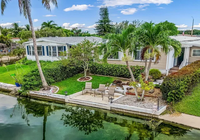 Photo 3 of Manufactured home for sale at 3055 Lakeshore Dr, Fort Lauderdale, FL 33312 | MLS# B26071389 | Listing updated on 2026-09-23