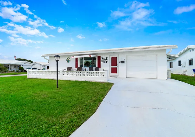 Photo 1 of Single family home for sale at 1605 Verdi Dr, Boynton Beach, FL 33426 | MLS# B26071391 | Listing updated on 2026-10-07