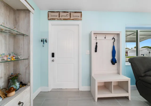 Photo 3 of Single family home for sale at 1605 Verdi Dr, Boynton Beach, FL 33426 | MLS# B26071391 | Listing updated on 2026-10-07