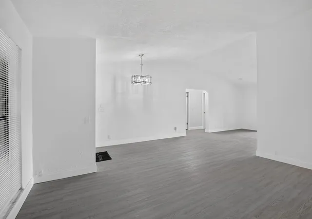 Photo 3 of Single family home for sale at 9820 Nw 15th Street, Plantation, FL 33322 | MLS# B26071590 | Listing updated on 2026-10-08