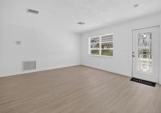 Photo 2 of Single family home for sale at 2080 Sw 13th Way, Boynton Beach, FL 33426 | MLS# B26071606 | Listing updated on 2026-10-04