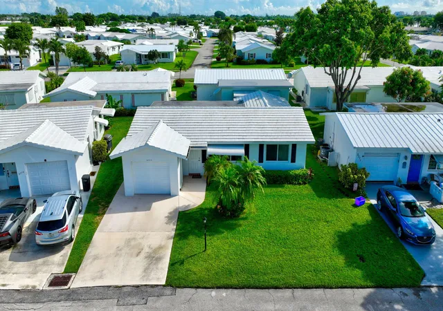 Photo 1 of Single family home for sale at 2377 Sw 8th Avenue, Boynton Beach, FL 33426 | MLS# B26071633 | Listing updated on 2026-09-30