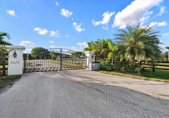 Photo 2 of Single family home for sale at 5625 140th Avenue S, Lake Worth, FL 33449 | MLS# B26071710 | Listing updated on 2026-09-23