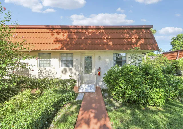 Photo 2 of Single family home for sale at 12008 Poinciana Blvd #108, Royal Palm Beach, FL 33411 | MLS# B26071730 | Listing updated on 2026-10-07