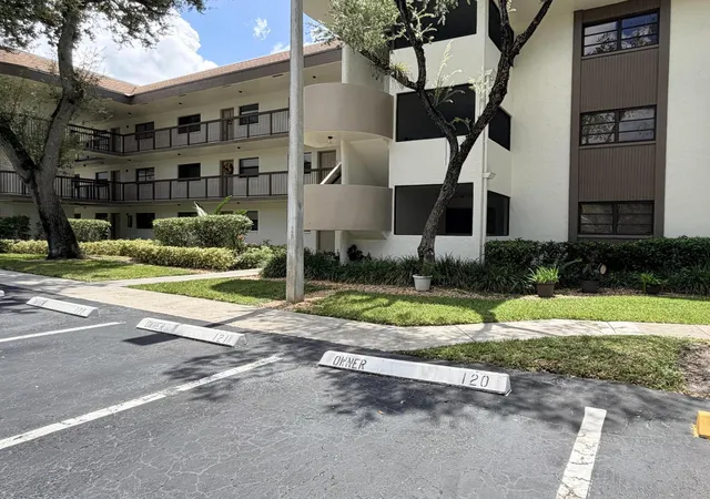 Photo 2 of Condo for sale at 7625 Nw 79th Avenue #Unit 107, Tamarac, FL 33321 | MLS# B26071729 | Listing updated on 2026-09-23