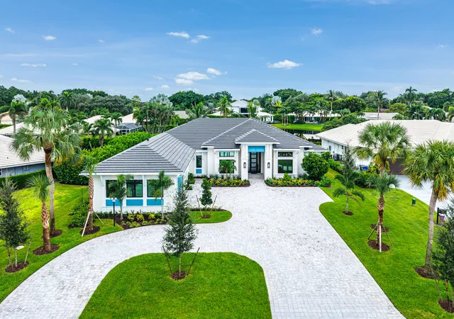 Photo 3 of Single family home for sale at 4915 King Palm Cir, Boynton Beach, FL 33436 | MLS# B26071781 | Listing updated on 2026-10-08