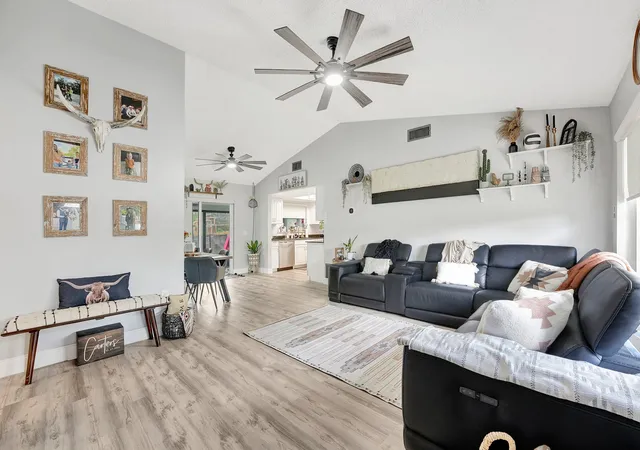 Photo 1 of Single family home for sale at 4770 Nw 113th Avenue, Sunrise, FL 33323 | MLS# B26071812 | Listing updated on 2026-10-08