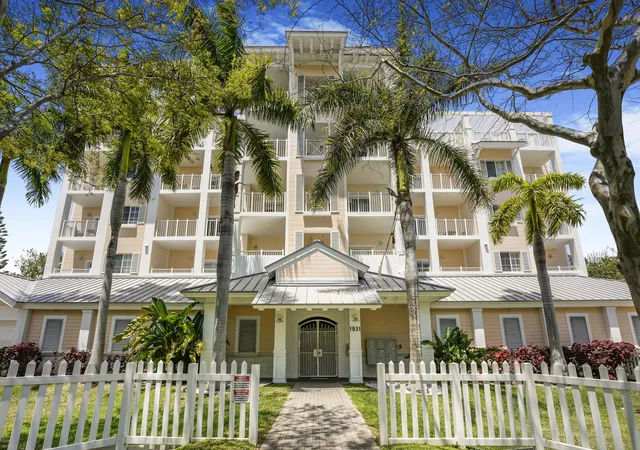 Photo 1 of Sale Pending at 1931 Ne 2nd Street #301, Deerfield Beach, FL 33441 | MLS# B26071913 | Listing updated on 2026-09-30