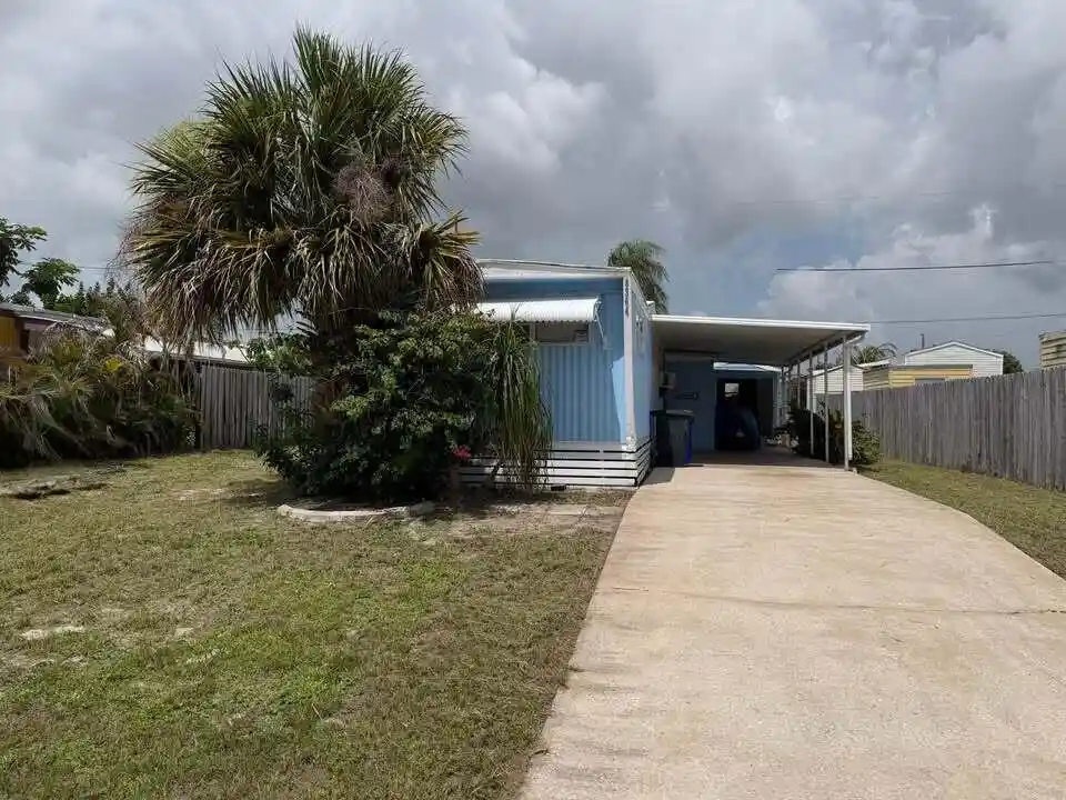 Manufactured home for sale at 8364 SE Sandy Ln, Hobe Sound, FL 33455 | MLS# B26071928