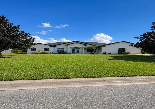 Photo 1 of Single family home for sale at 5422 Columbus Blvd, Sebring, FL 33872 | MLS# B26071933 | Listing updated on 2026-09-23