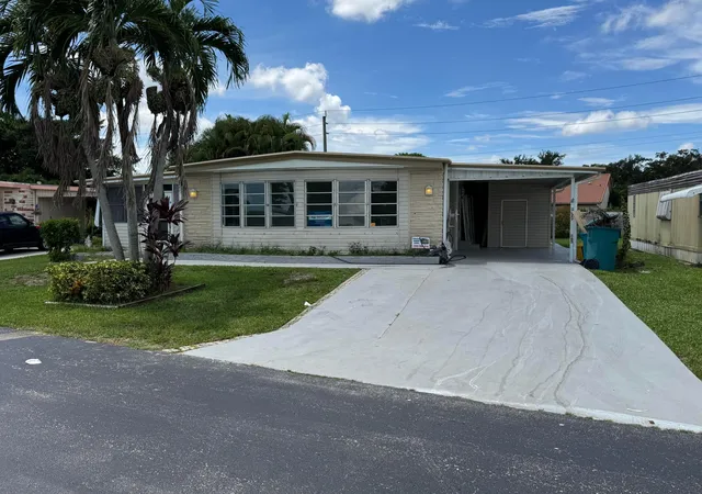 Photo 1 of Manufactured home for sale at 8629 Crown Dr, Boynton Beach, FL 33436 | MLS# B26072165 | Listing updated on 2026-10-01
