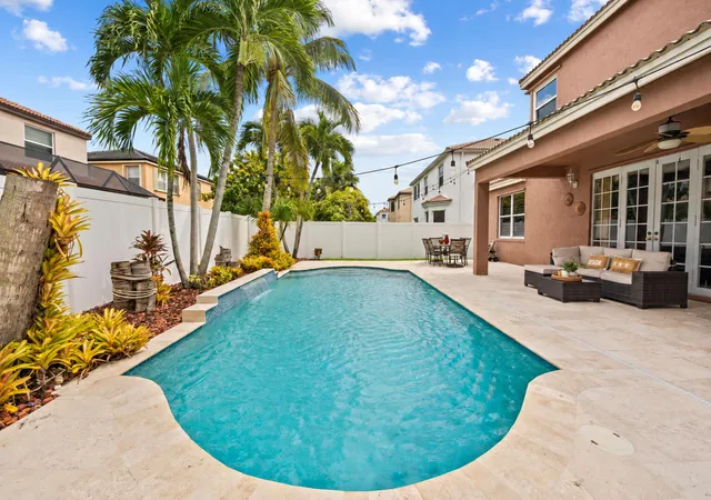 Single family home for sale at 5019 SW 164th Avenue, Miramar, FL 33027 | MLS# B26072175