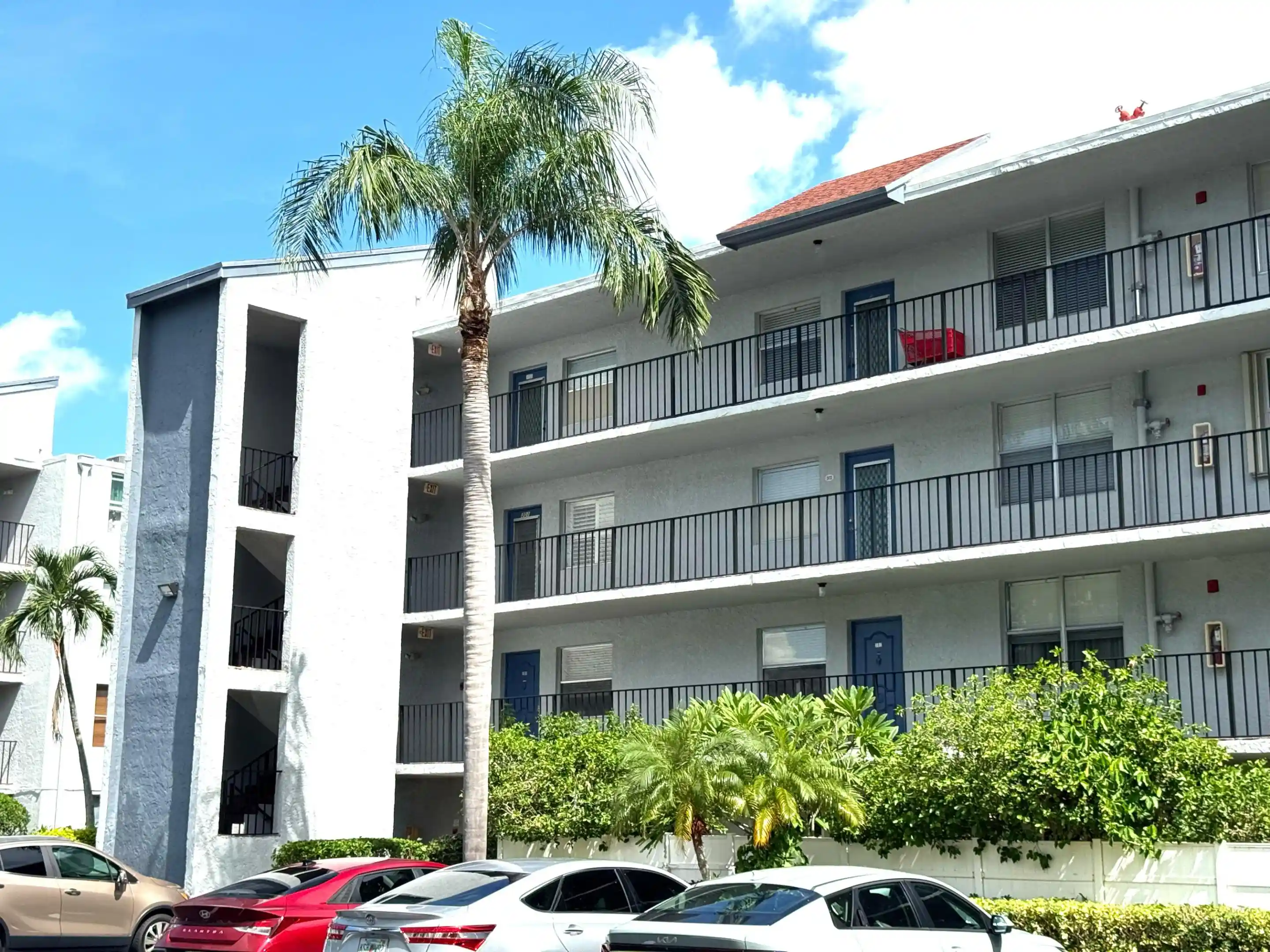 Listing Photo 1 - Condo for sale in 14701 Cumberland Dr located at 14701 Cumberland Dr, Delray Beach, FL 33446 - Unit #301