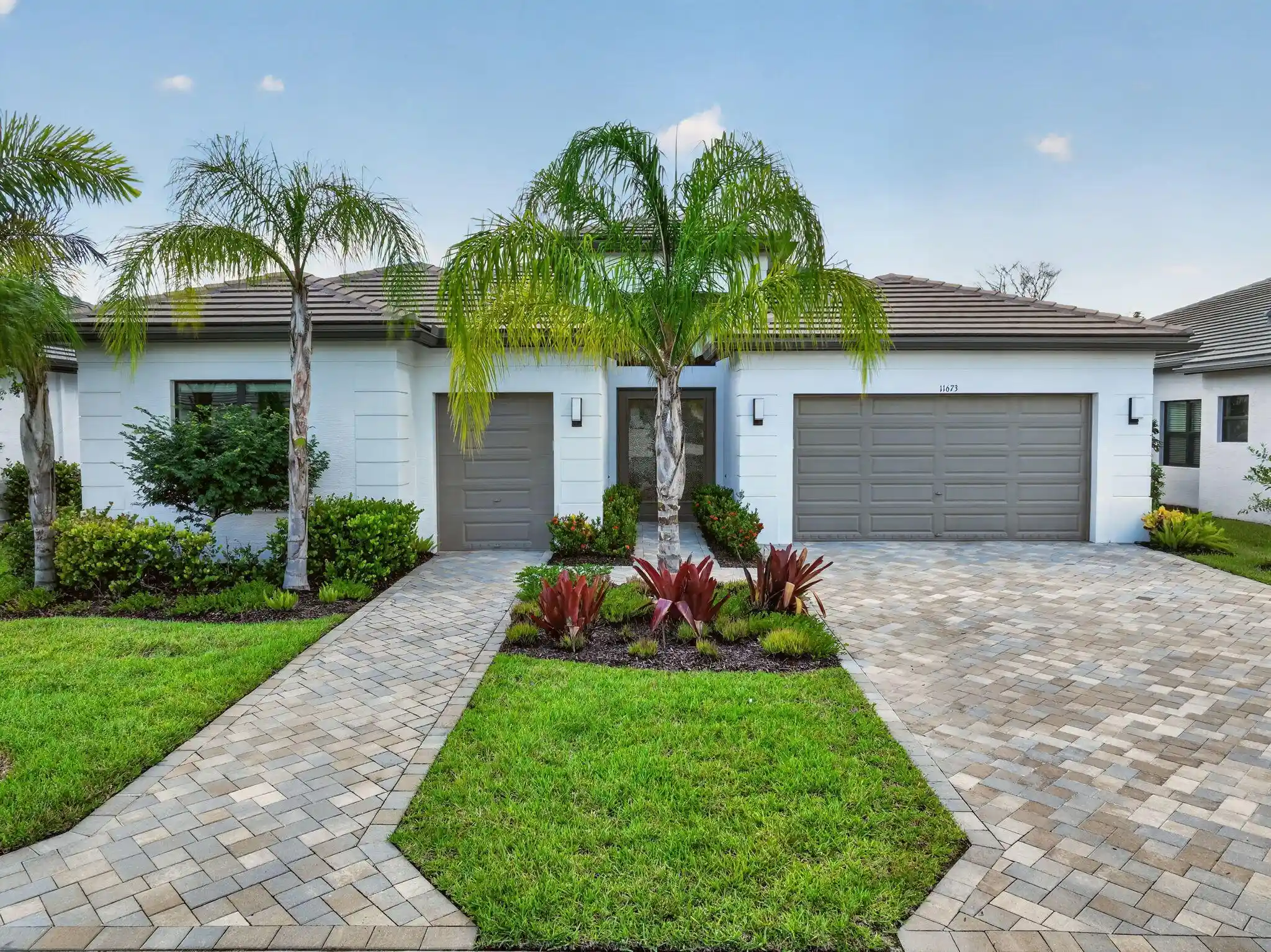 Photo 1 of Sale Pending at 11673 Sw Terrace Ct, Port Saint Lucie, FL 34987 | MLS# B26072276 | Listing updated on 2026-10-31