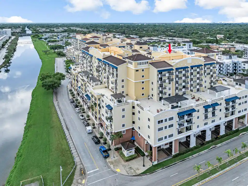 8390 Sw 72Nd Ave, 8390 Sw 72Nd Ave, Miami, FL 33143