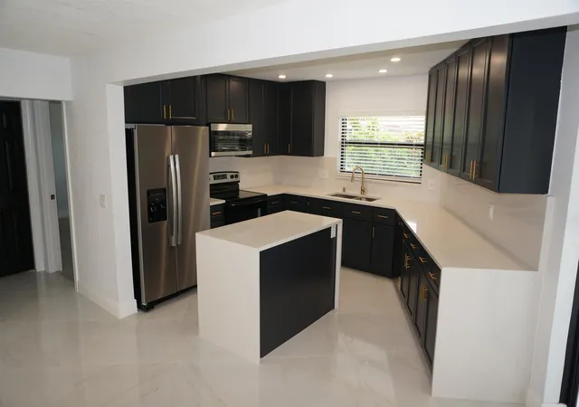 Photo 1 of Single family home for sale at 1513 39th Street, West Palm Beach, FL 33407 | MLS# B26072600 | Listing updated on 2026-09-23