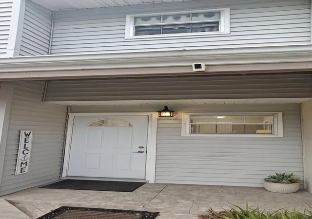 Single family home for sale at 4874 N Hemingway Cir, Margate, FL 33063 | MLS# B26072646