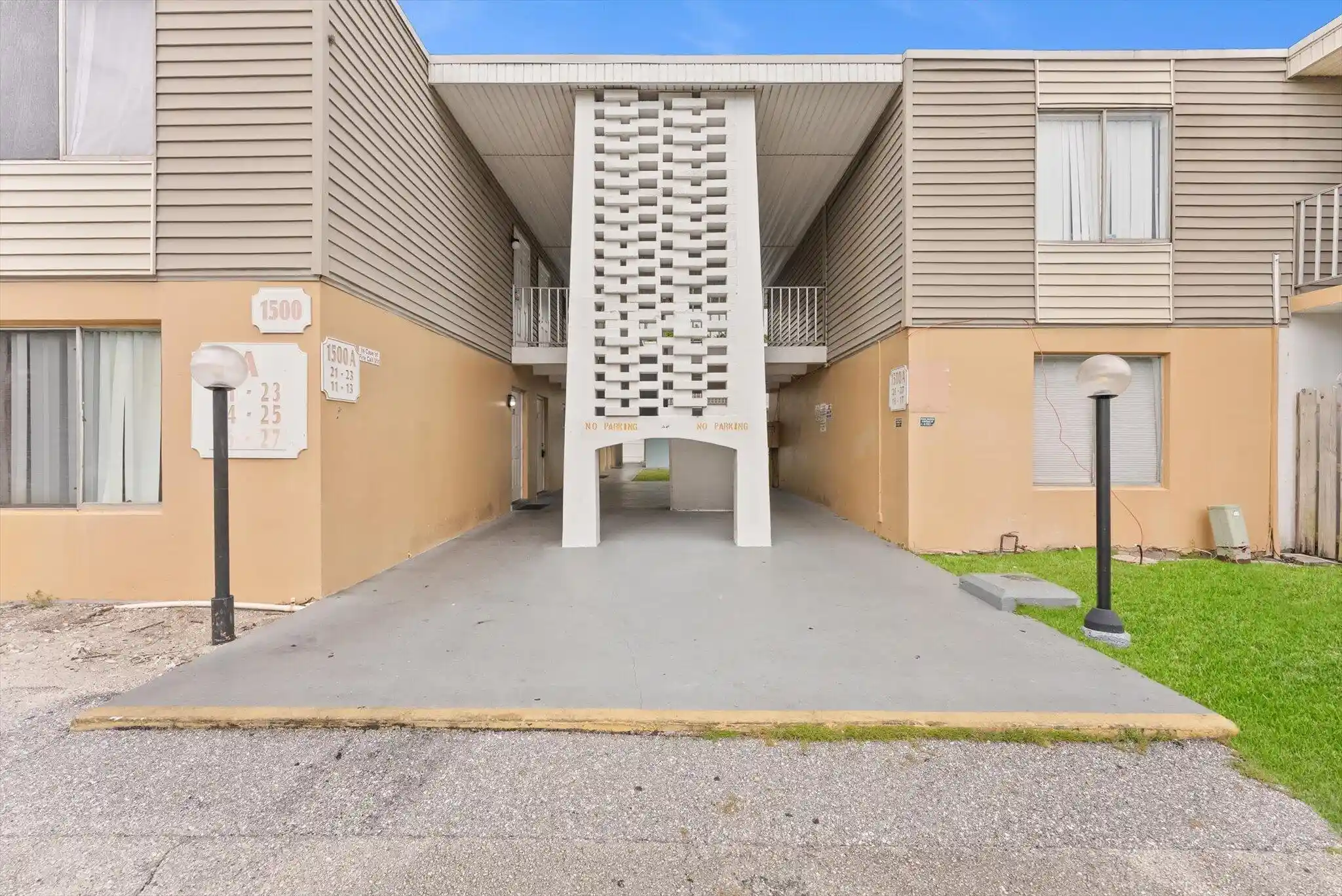 Photo 1 of Condo for sale at 1500 Crescent Cir #A14, West Palm Beach, FL 33403 | MLS# B26073001 | Listing updated on 2026-09-30
