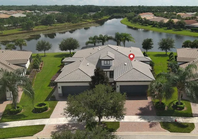 Photo 2 of Single family home for sale at 4425 Beauty Leaf Cir, Vero Beach, FL 32967 | MLS# B26073153 | Listing updated on 2026-10-01