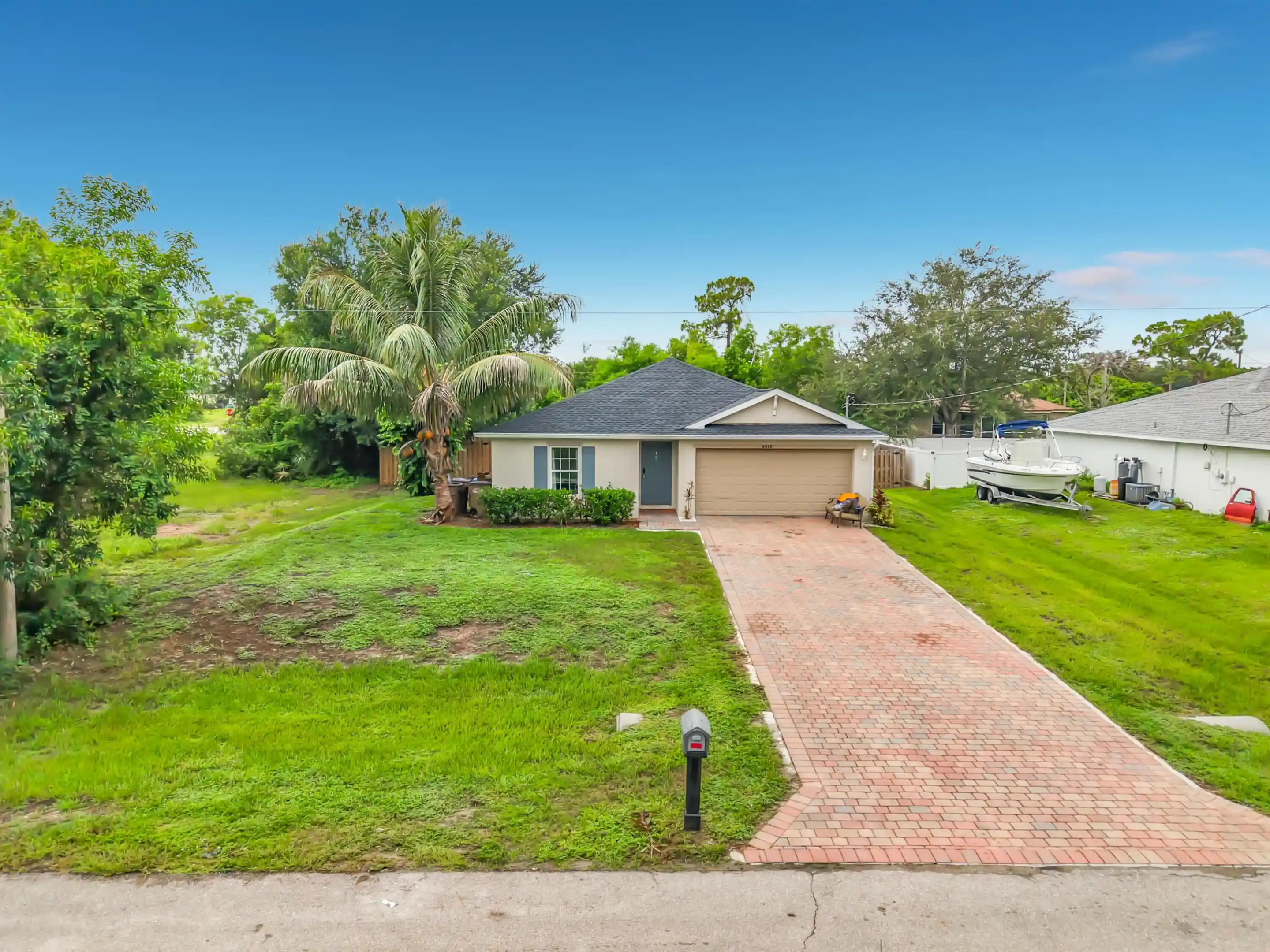 Photo 1 of Single family home for sale at 4306 Ne 24th Place, Cape Coral, FL 33909 | MLS# B26073242 | Listing updated on 2026-10-28