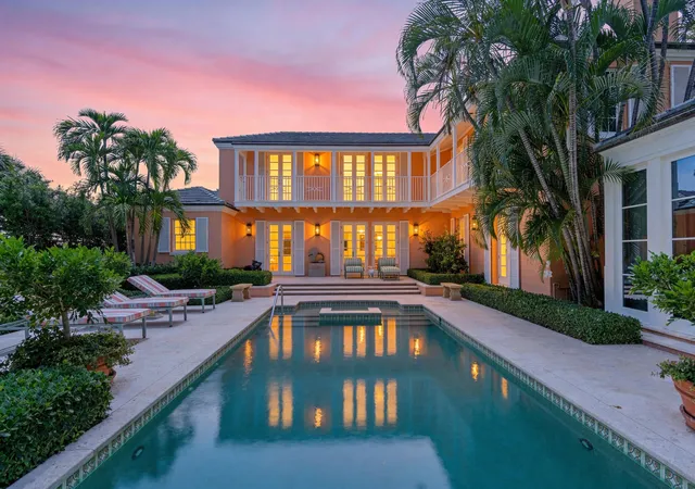 Photo 3 of Sale Pending at 198 Via Marina, Palm Beach, FL 33480 | MLS# B26073471 | Listing updated on 2026-10-02