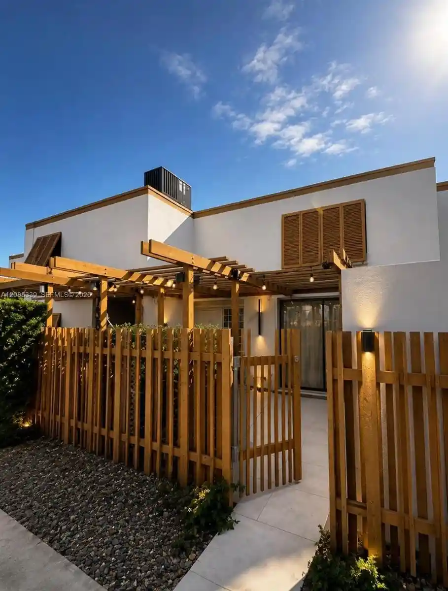 Townhouse for sale at 1758 SW 131st Place Cir S, Miami, FL 33175 | MLS# A12085339