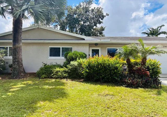 Single family home for sale at 3146 NW 69th Street, Fort Lauderdale, FL 33309 | MLS# B26073695