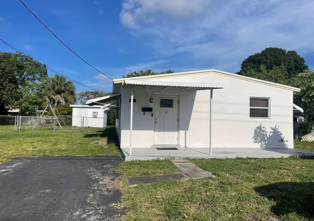 Photo 1 of Sale Pending at 2573 Nw 58th Avenue, Margate, FL 33063 | MLS# B26073793 | Listing updated on 2026-09-29