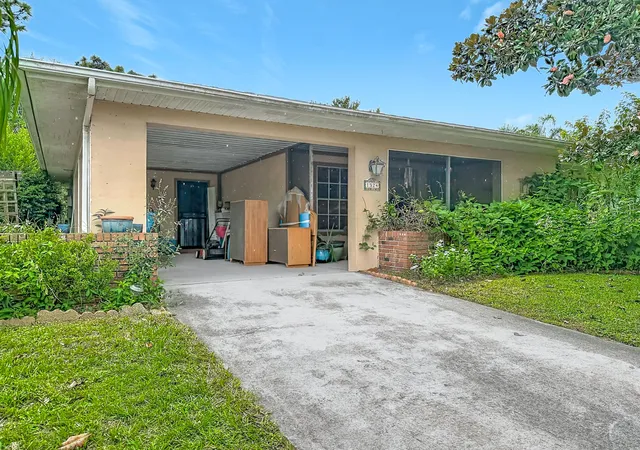 Photo 2 of Single family home for sale at 1324 Cromey Rd Ne, Palm Bay, FL 32905 | MLS# B26073906 | Listing updated on 2026-10-09