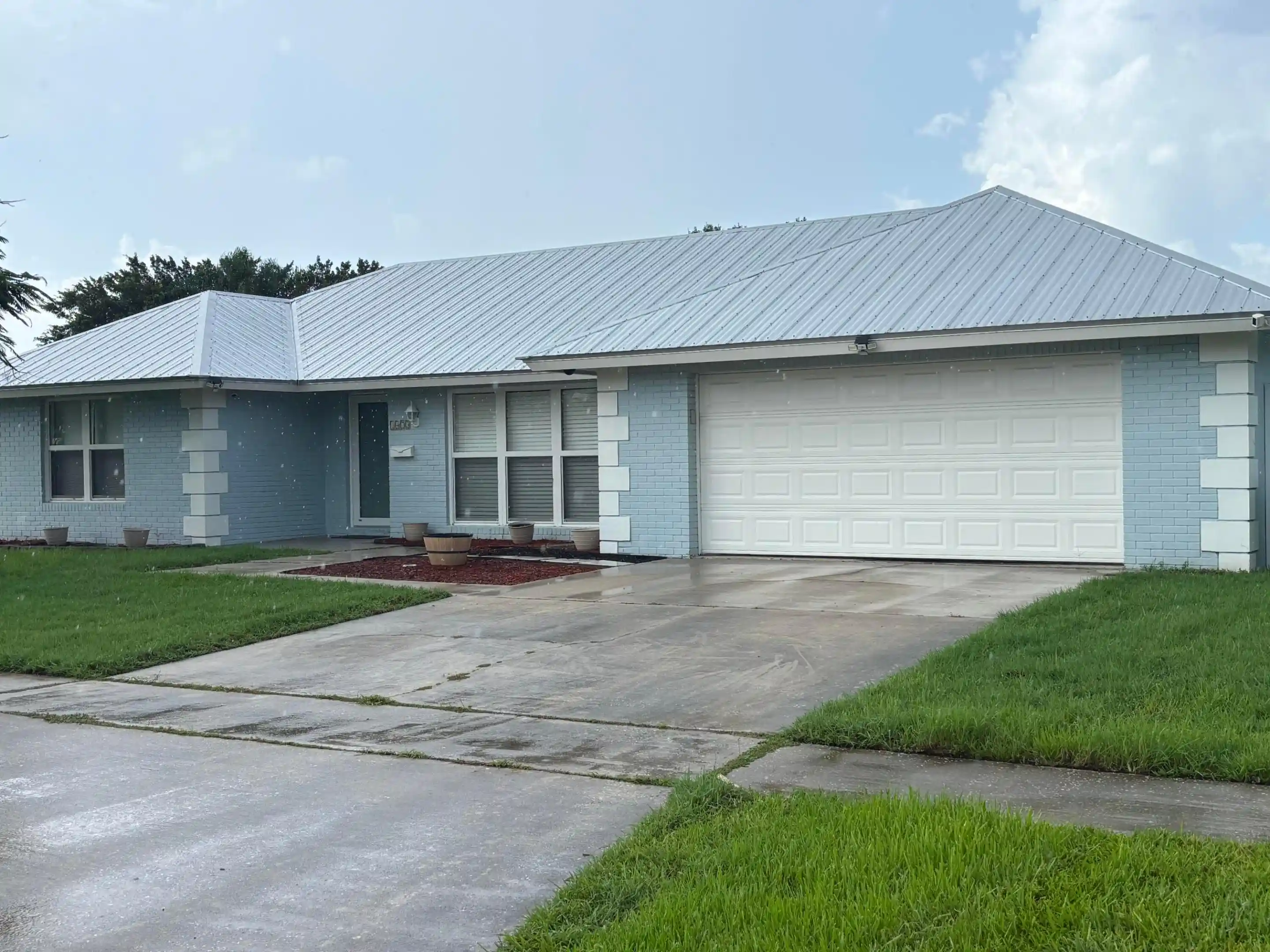 Photo 1 of Single family home for sale at 1473 Se Sunshine Ave, Port Saint Lucie, FL 34952 | MLS# B26073932 | Listing updated on 2026-09-23