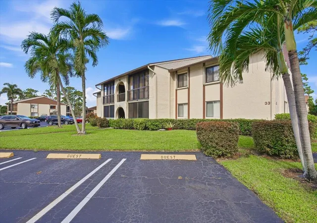 Photo 3 of Condo for sale at 331 Knotty Pine Cir #D-2, Greenacres, FL 33463 | MLS# B26073936 | Listing updated on 2026-10-10