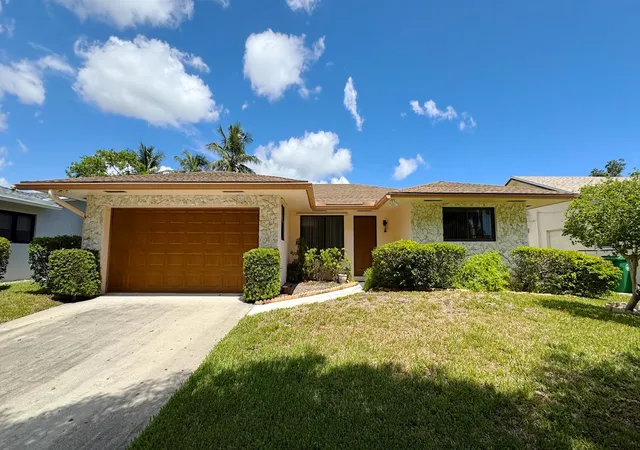 Photo 1 of Sale Pending at 309 Se 4th Street, Dania, FL 33004 | MLS# B26074188 | Listing updated on 2026-09-23