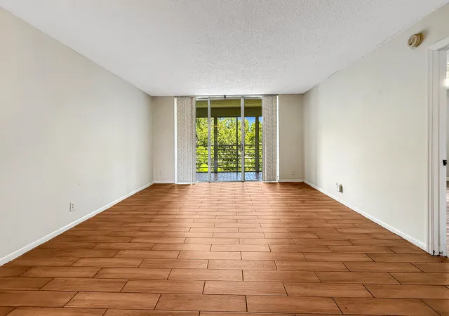 Photo 3 of Condo for sale at 3070 Nw 48th Terrace #414, Lauderdale Lakes, FL 33313 | MLS# B26074233 | Listing updated on 2026-10-10
