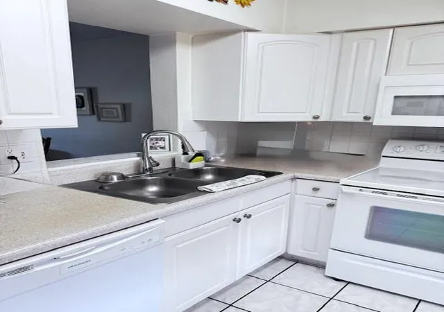 Photo 2 of Condo for sale at 7320 Lake Cir Dr #407, Margate, FL 33063 | MLS# B26074261 | Listing updated on 2026-10-09