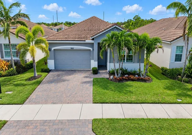Photo 3 of Single family home for sale at 4600 Nw Exchange Ave, Jensen Beach, FL 34957 | MLS# B26074276 | Listing updated on 2026-10-08