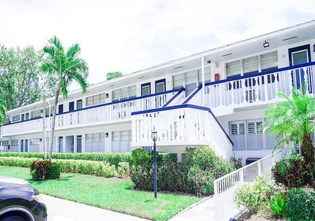 Photo 1 of Condo for sale at 38 Keswick B, Deerfield Beach, FL 33442 | MLS# B26074373 | Listing updated on 2026-10-03
