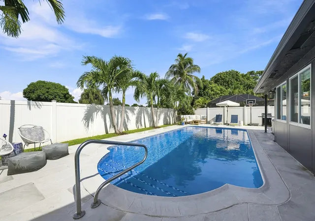 Photo 2 of Single family home for sale at 1541 Nw 64th Avenue, Margate, FL 33063 | MLS# B26074380 | Listing updated on 2026-10-08