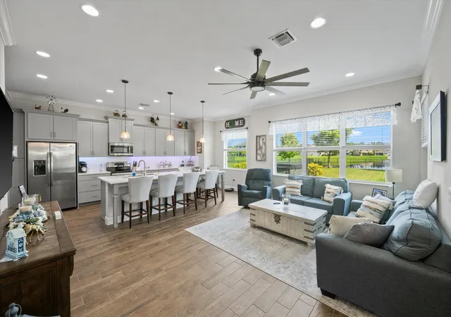 Photo 3 of Single family home for sale at 15055 Goldfinch Cir, Loxahatchee, FL 33470 | MLS# B26074470 | Listing updated on 2026-10-10