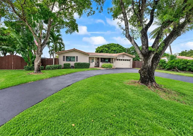 Single family home for sale at 711 NW 45th Avenue, Coconut Creek, FL 33066 | MLS# B26074589