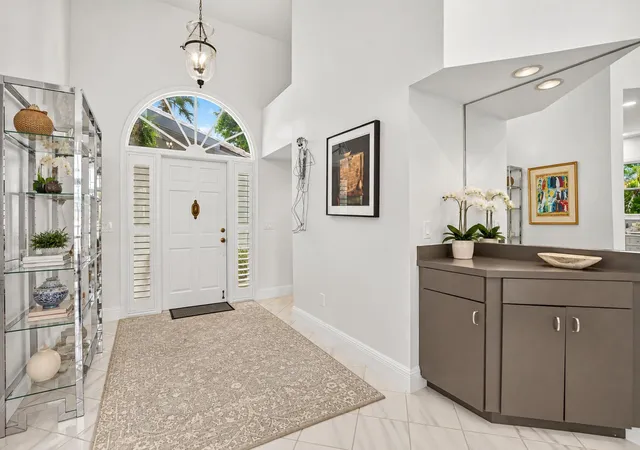 Photo 3 of Single family home for sale at 7777 Travlers Tree Dr, Boca Raton, FL 33433 | MLS# B26074649 | Listing updated on 2026-10-10